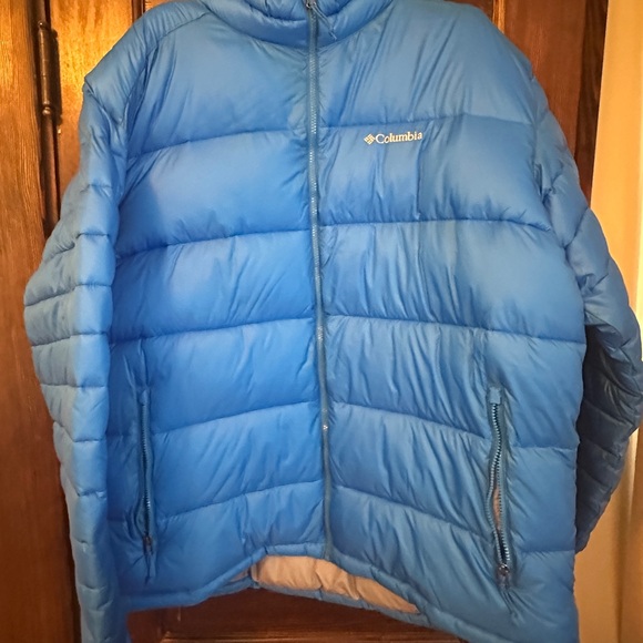 Columbia Blue and Gray Jacket - Picture 1 of 5